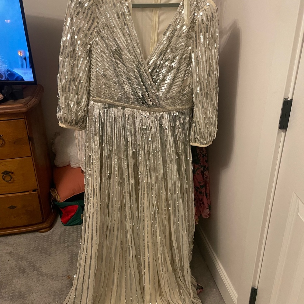 Mac Duggal Silver Long Sleeve Sequin Dress